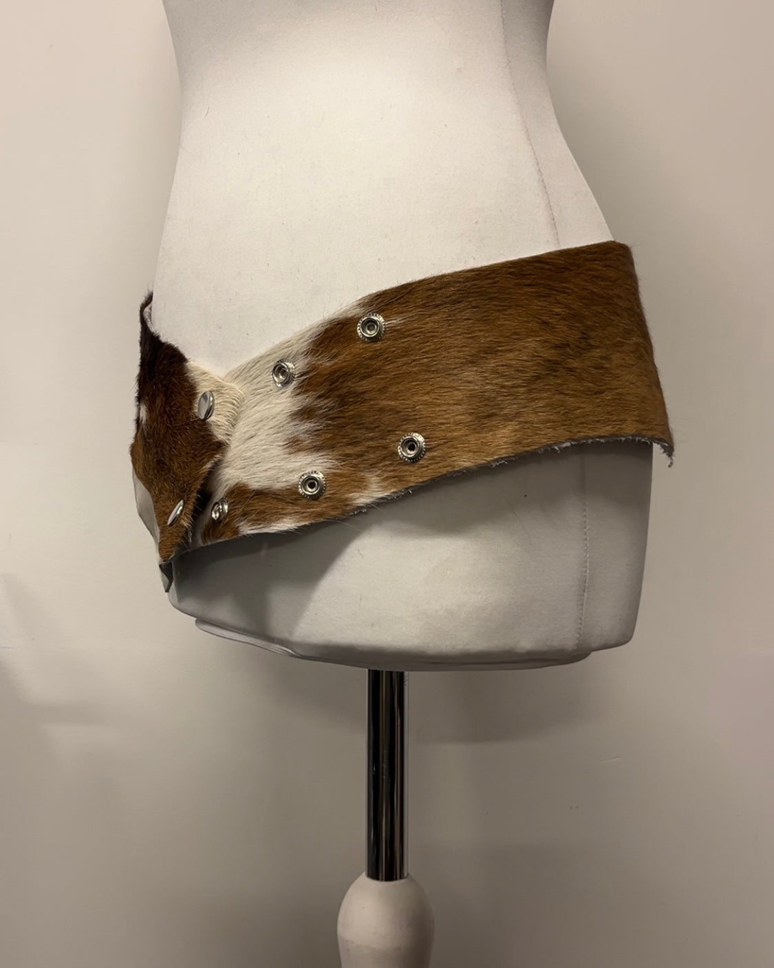 COW HIDE PRESSER BELT