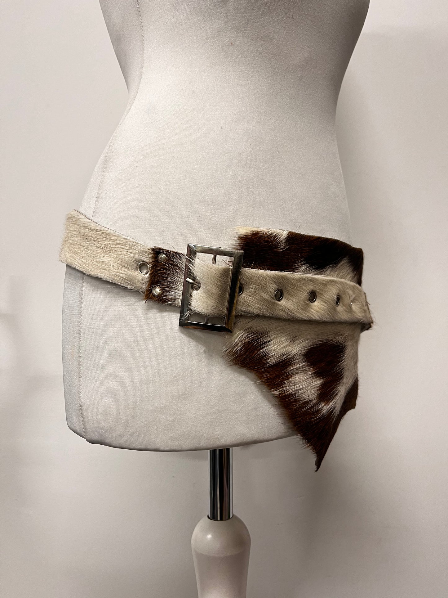 COW HIDE BELT